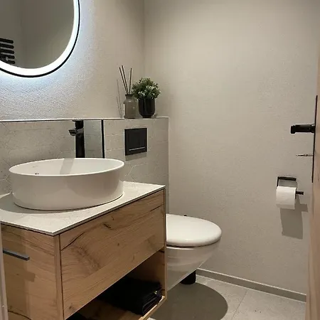 Apartment Val Signina 6-21 Laax